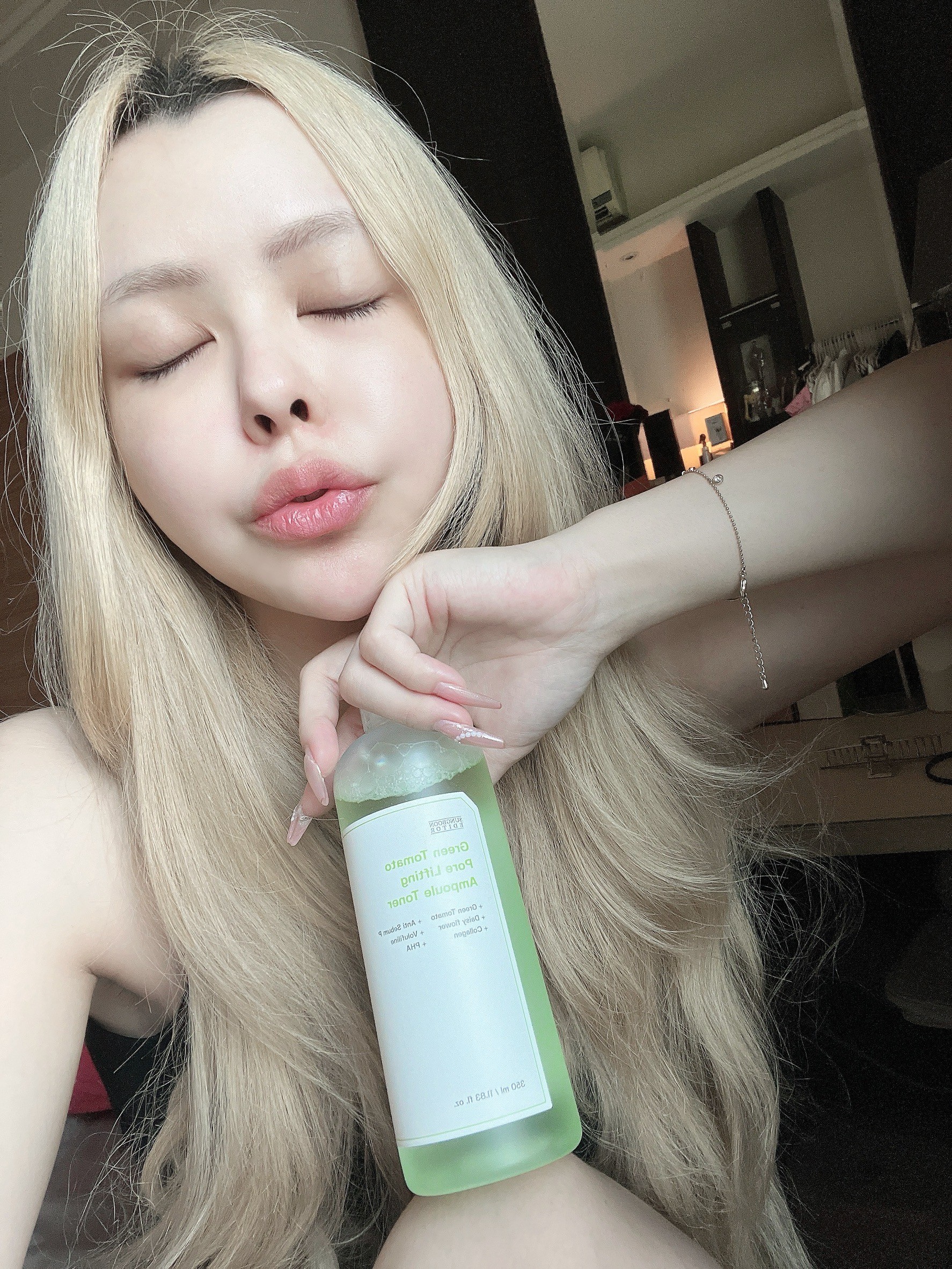 LINE_ALBUM_20241115_241115_146