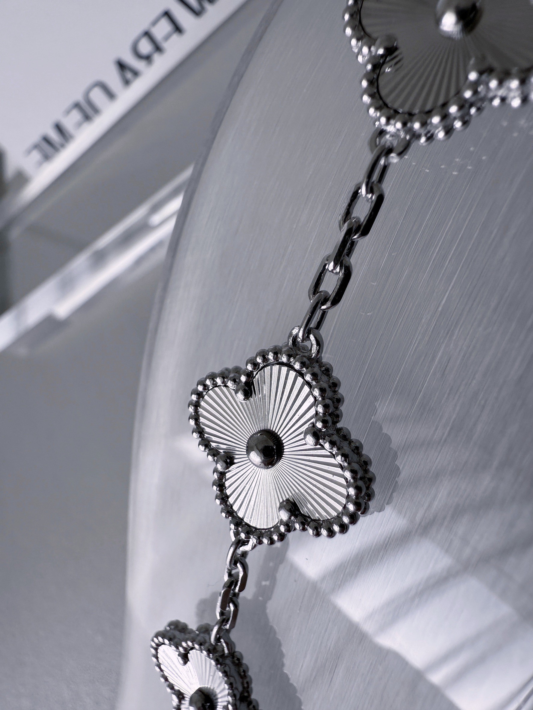 LINE_ALBUM_2026330_260406_14