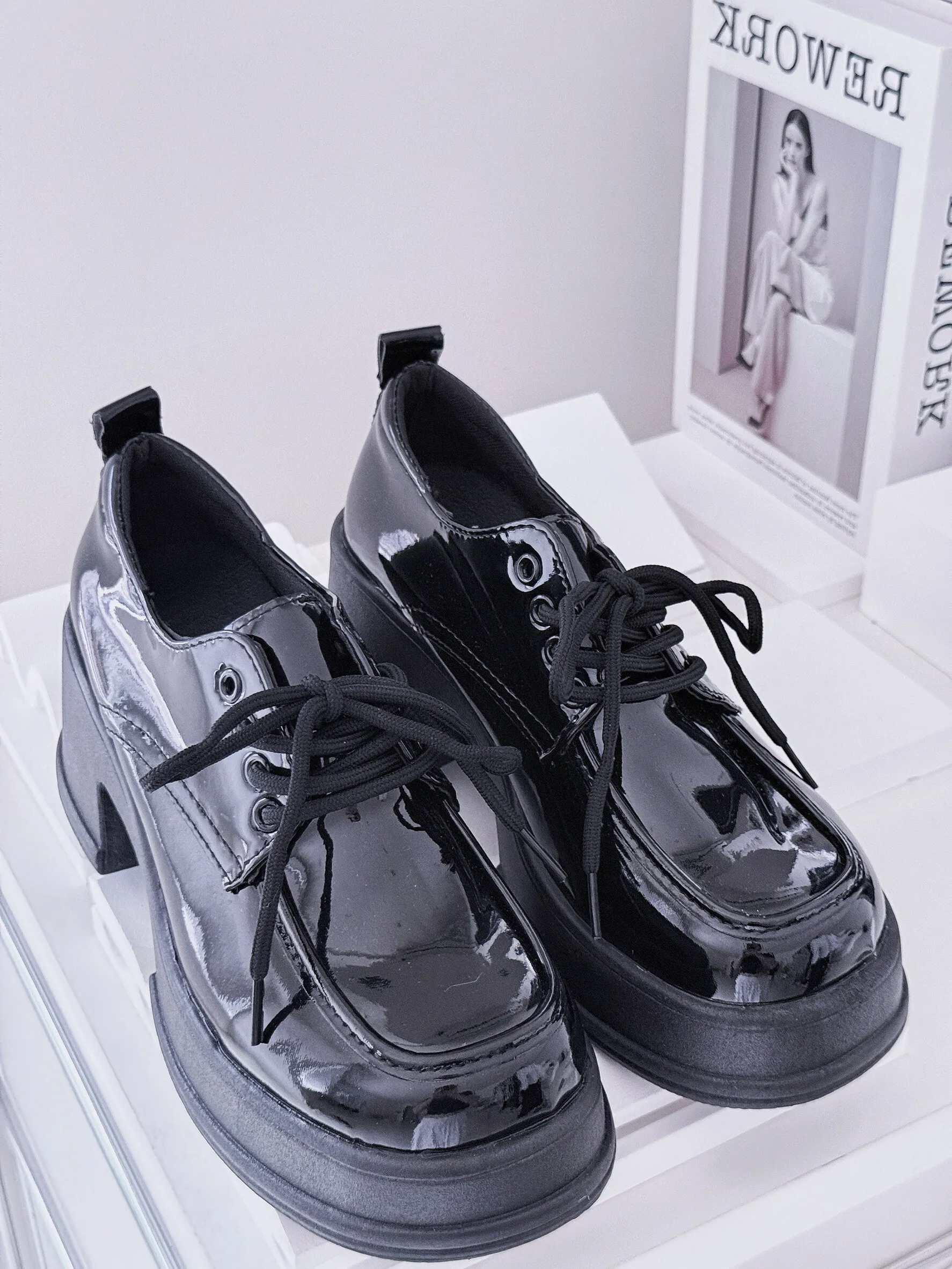 LINE_ALBUM_202647_260407_16