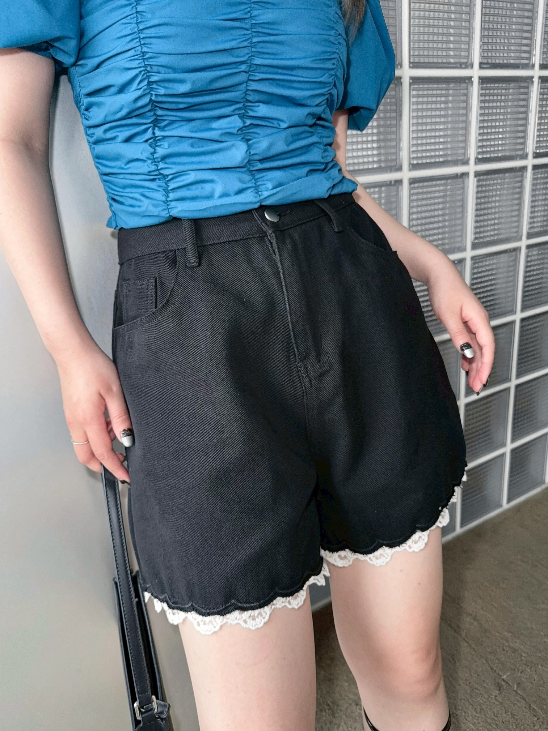 LINE_ALBUM_202676_260709_12