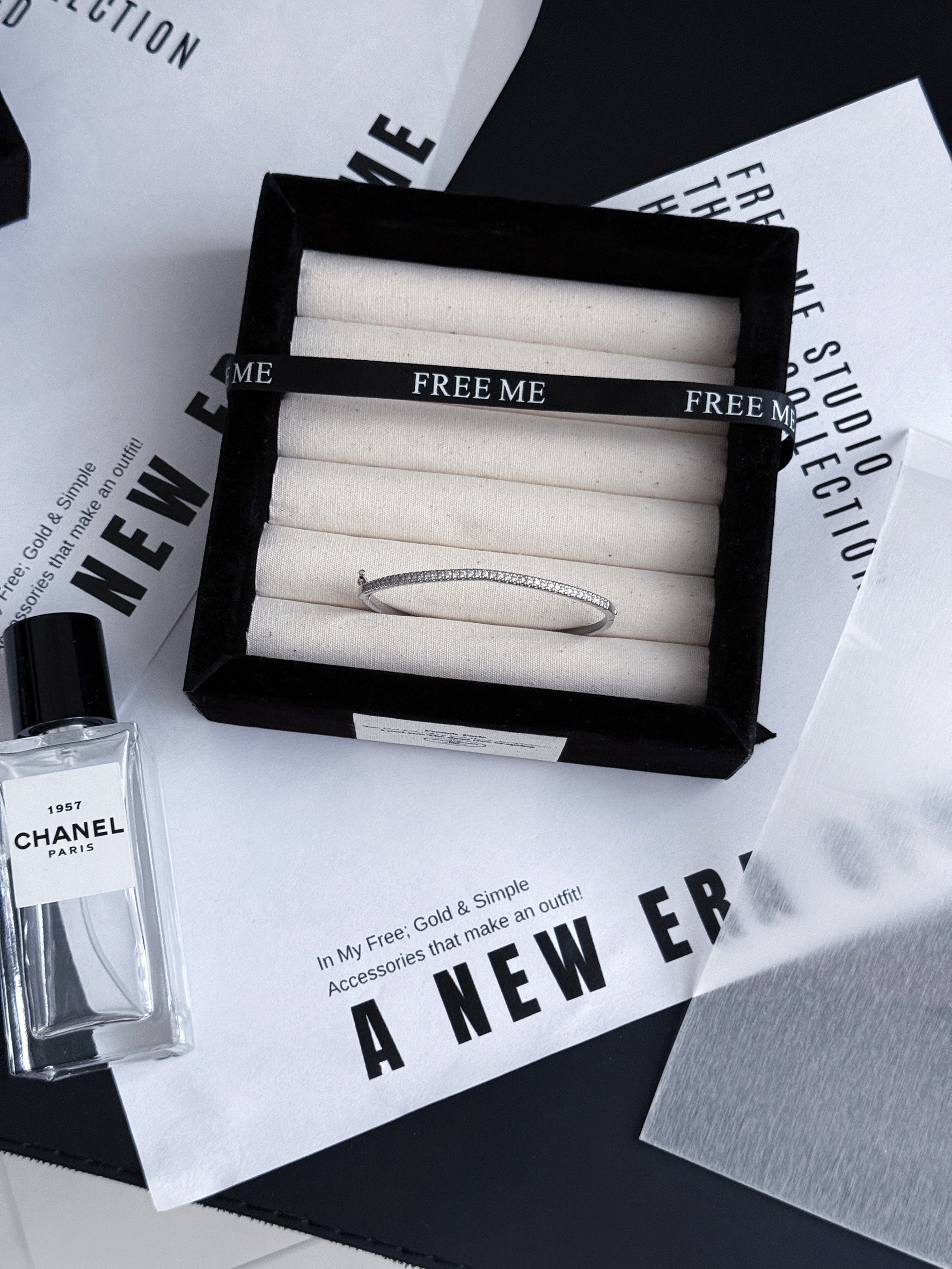 LINE_ALBUM_2026910_260910_48