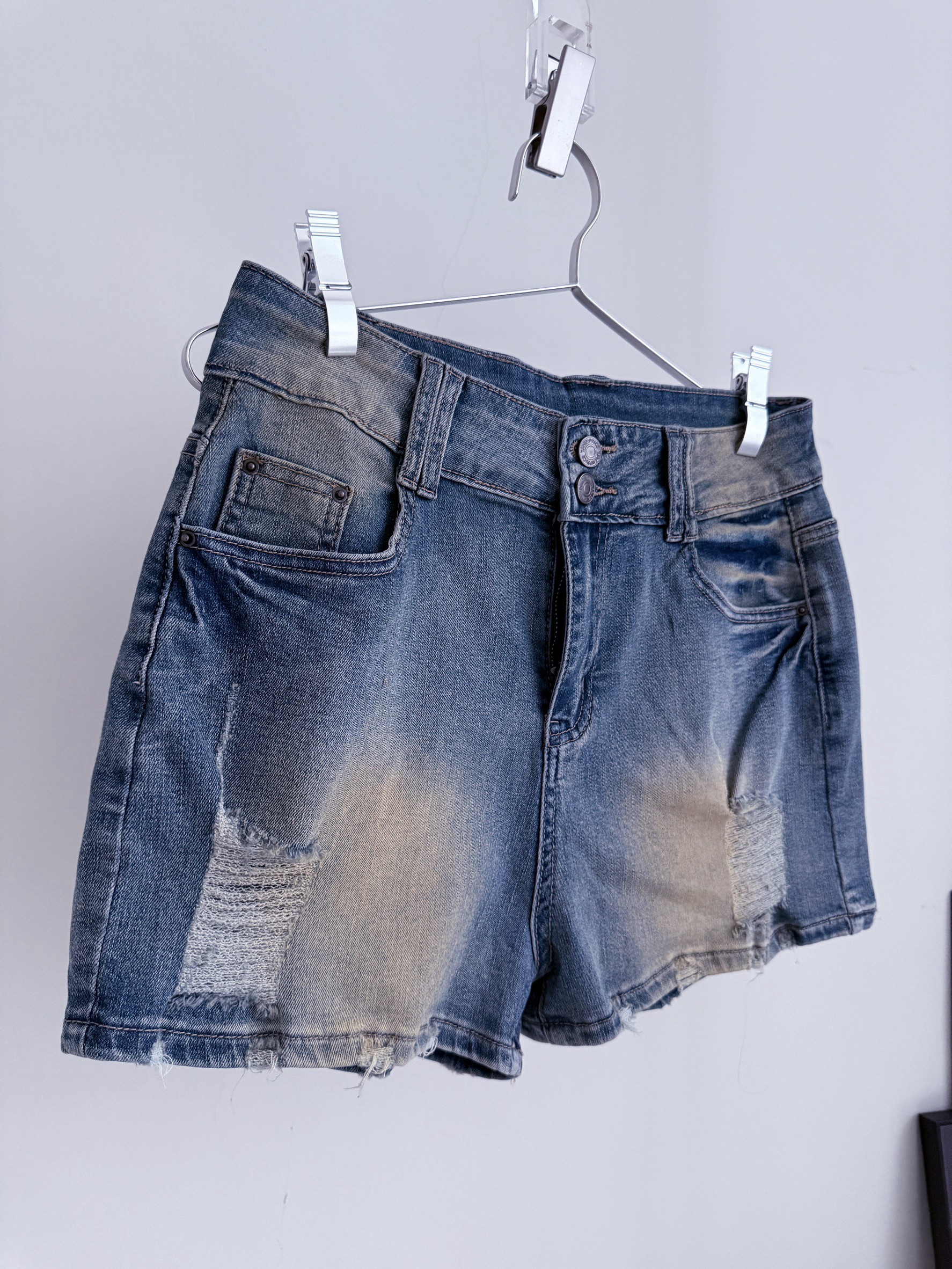 LINE_ALBUM_2026910_260910_41