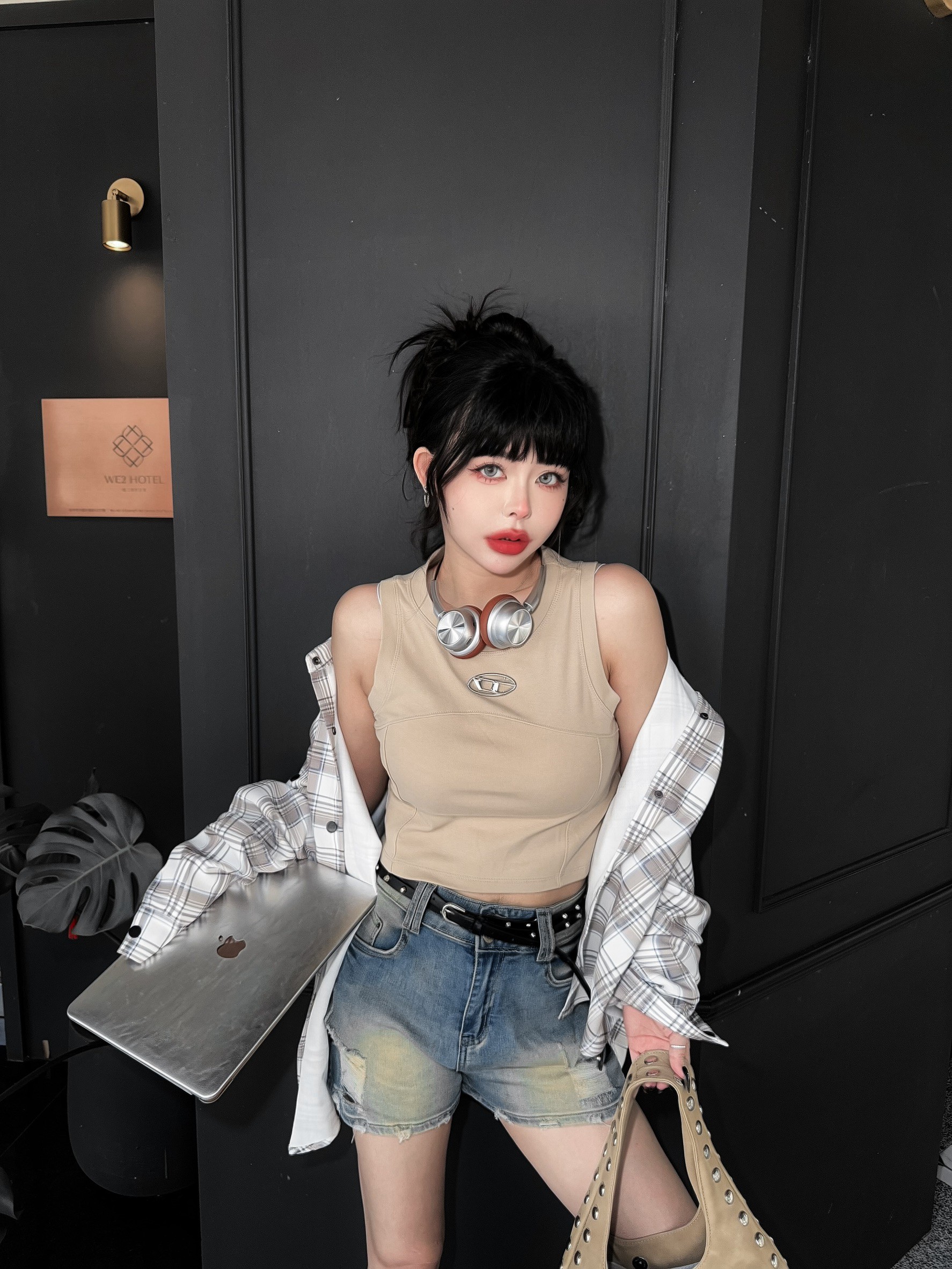 LINE_ALBUM_2026910_260910_89