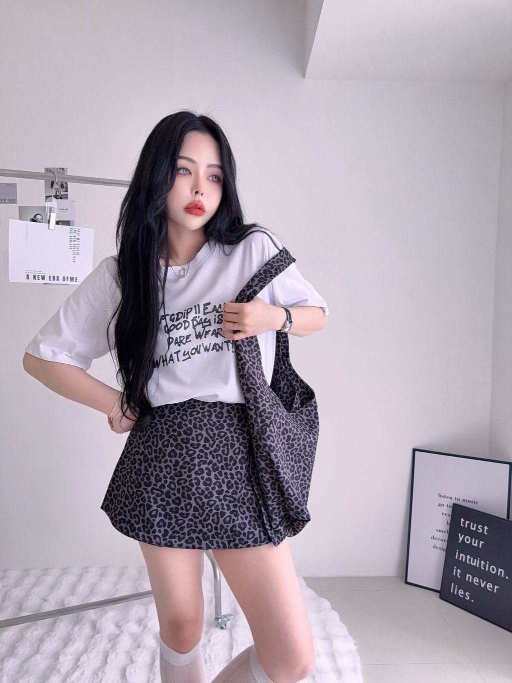 LINE_ALBUM_2026330_260401_12