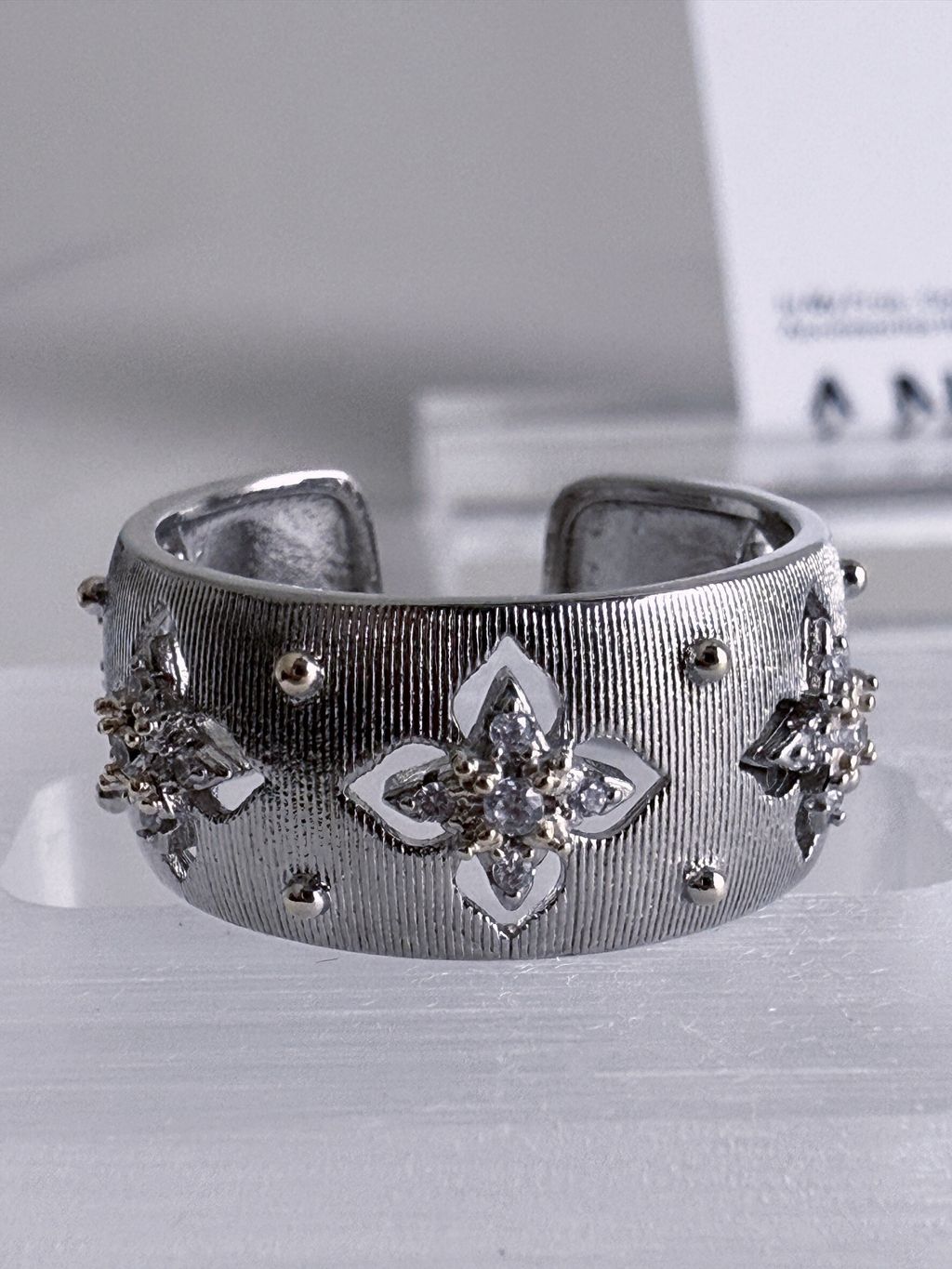 LINE_ALBUM_2026330_260406_18