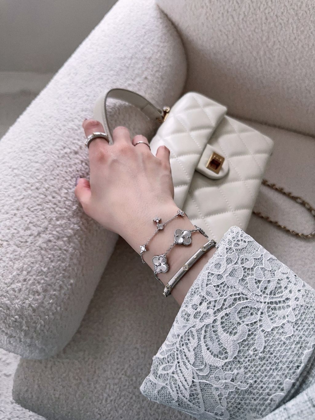 LINE_ALBUM_202647_260407_9