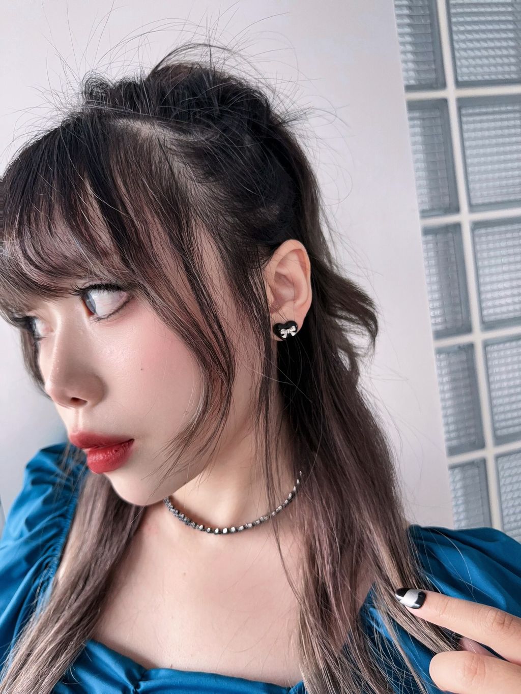 LINE_ALBUM_202679_260709_64