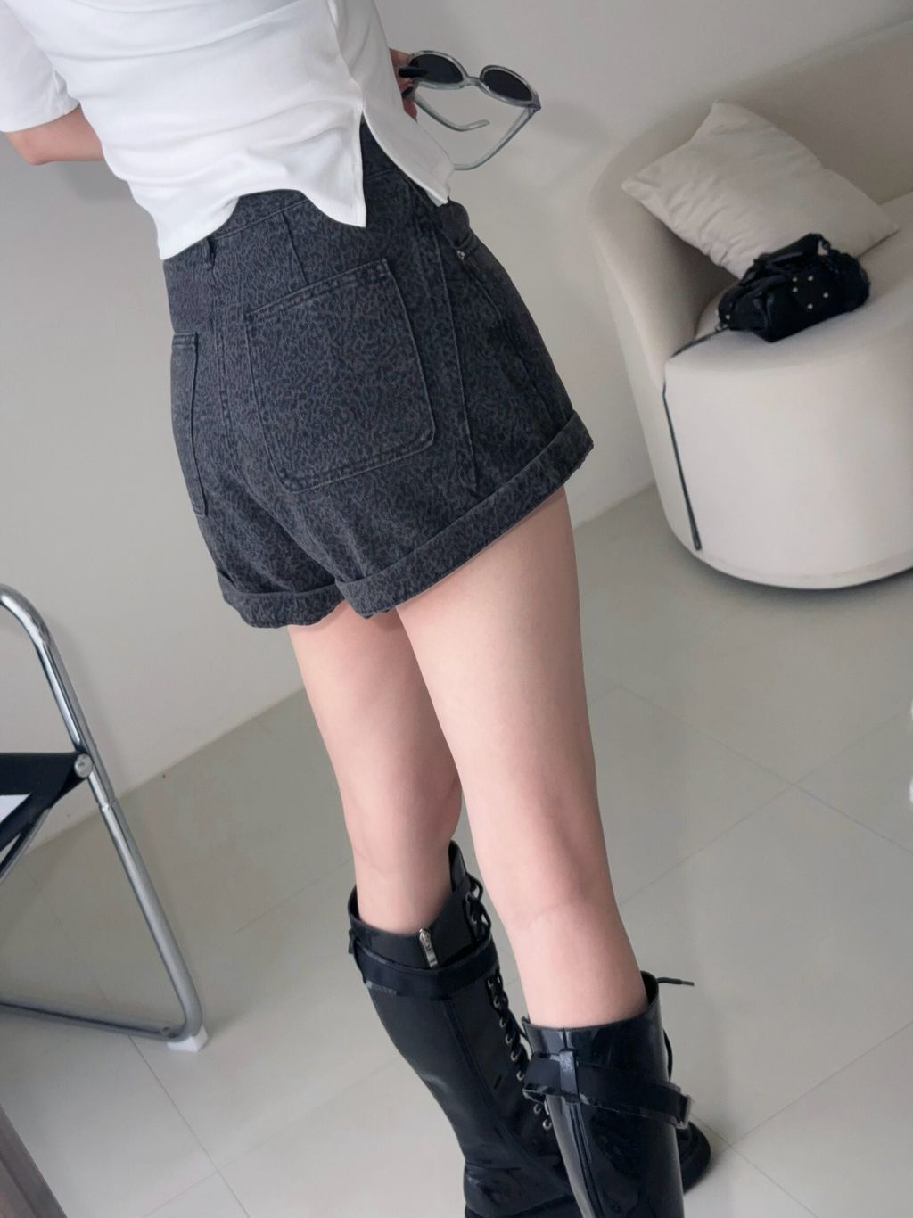 LINE_ALBUM_2026811_260818_21