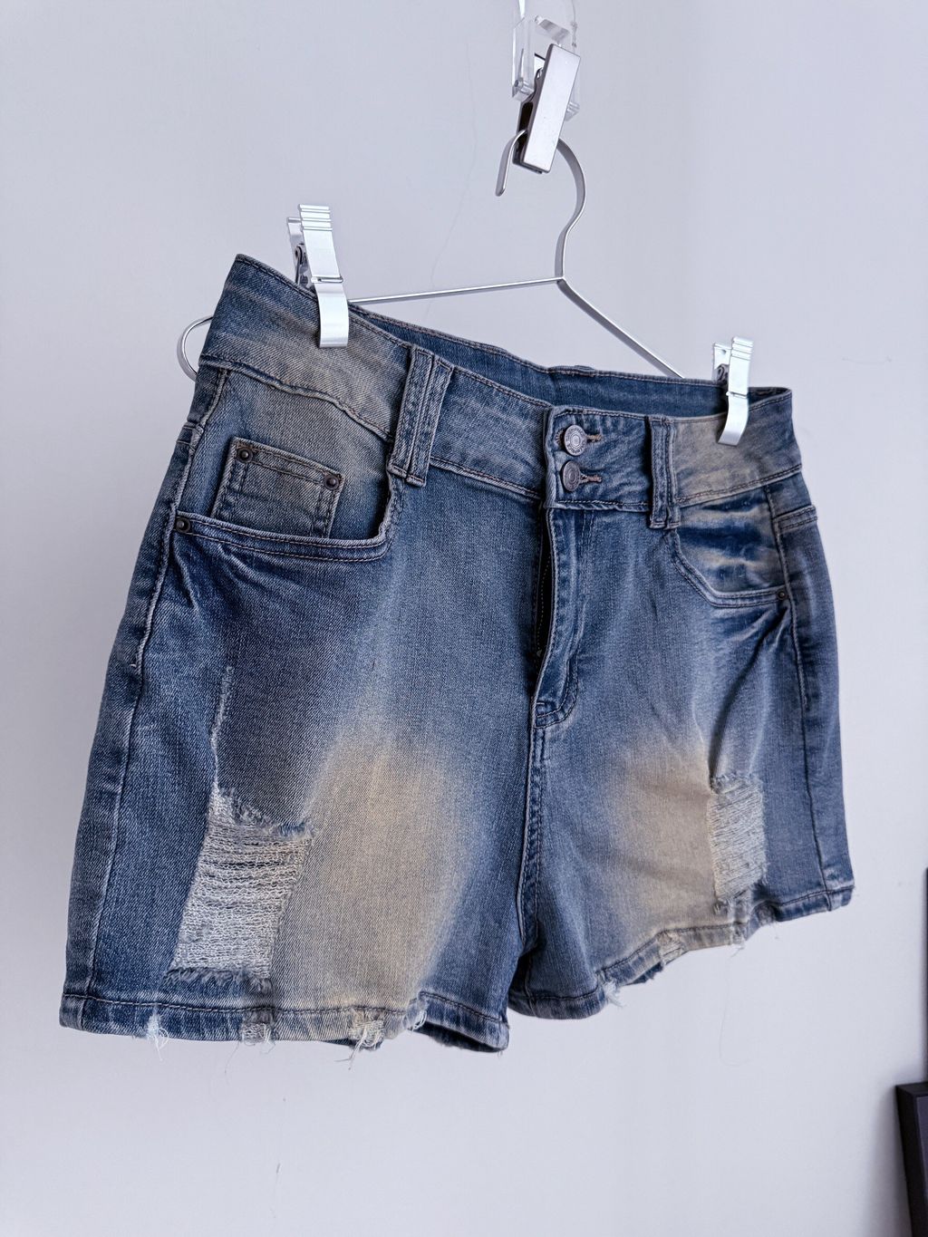 LINE_ALBUM_2026910_260910_41