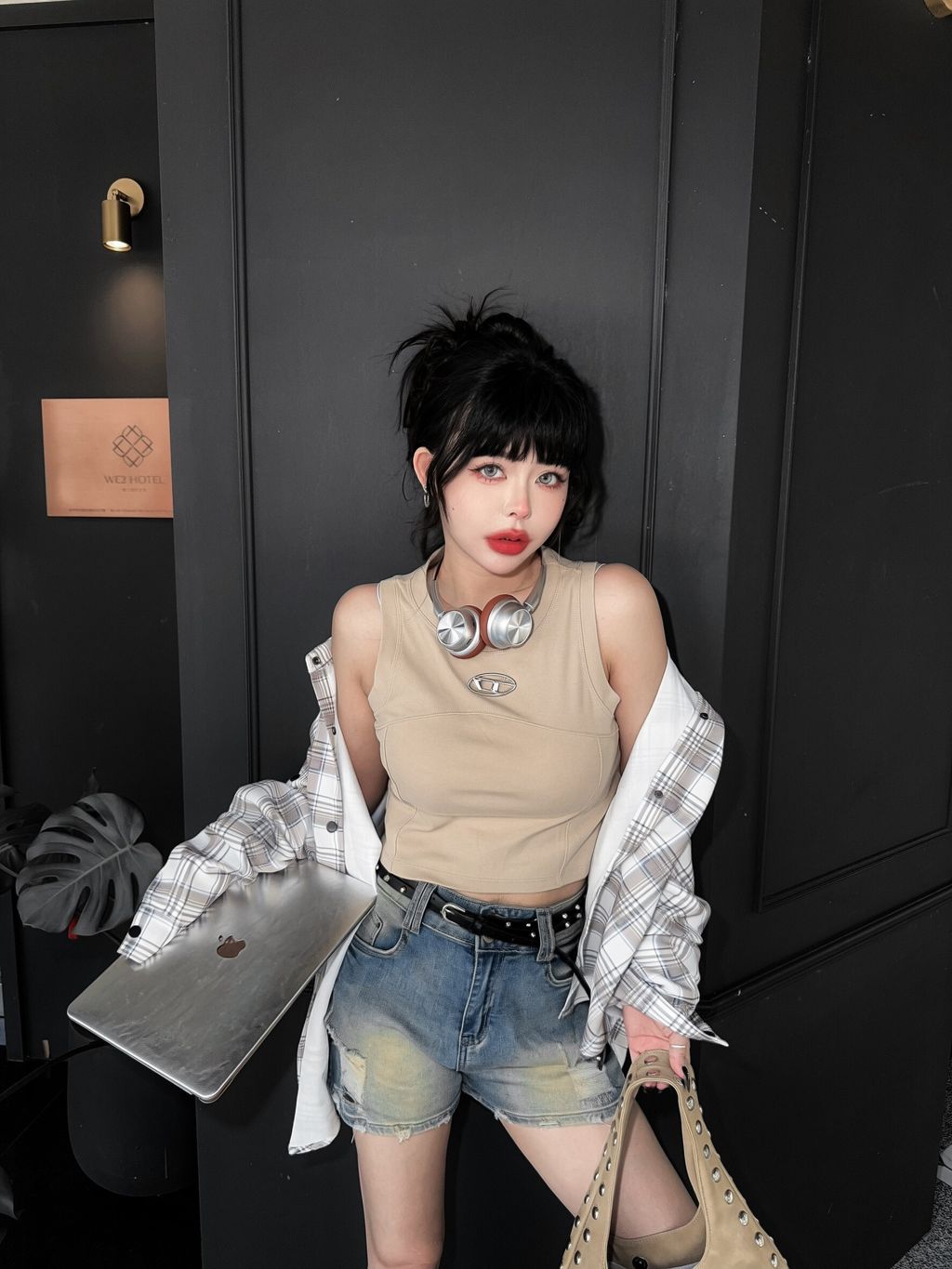 LINE_ALBUM_2026910_260910_89