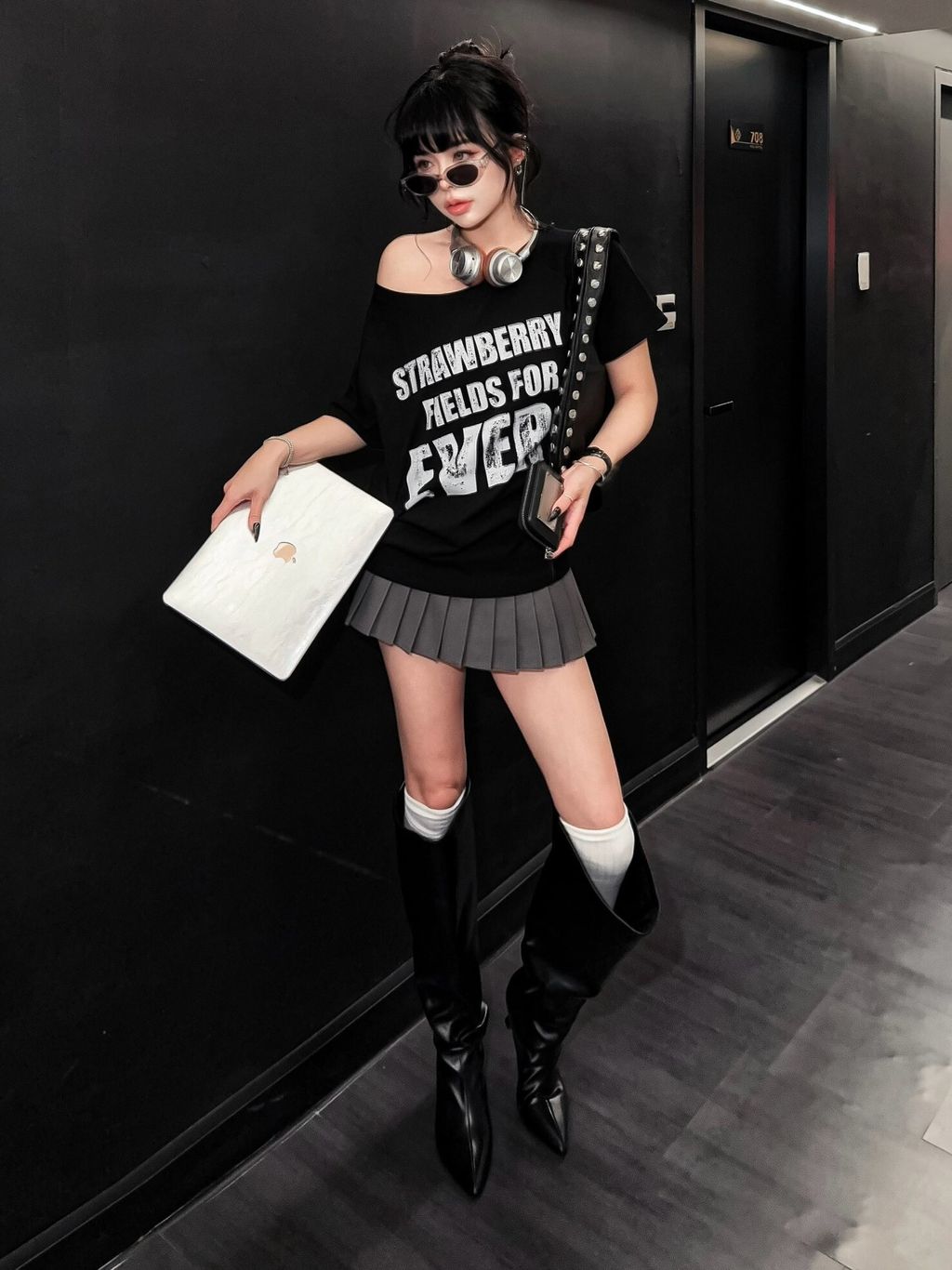 LINE_ALBUM_2026910_260910_74