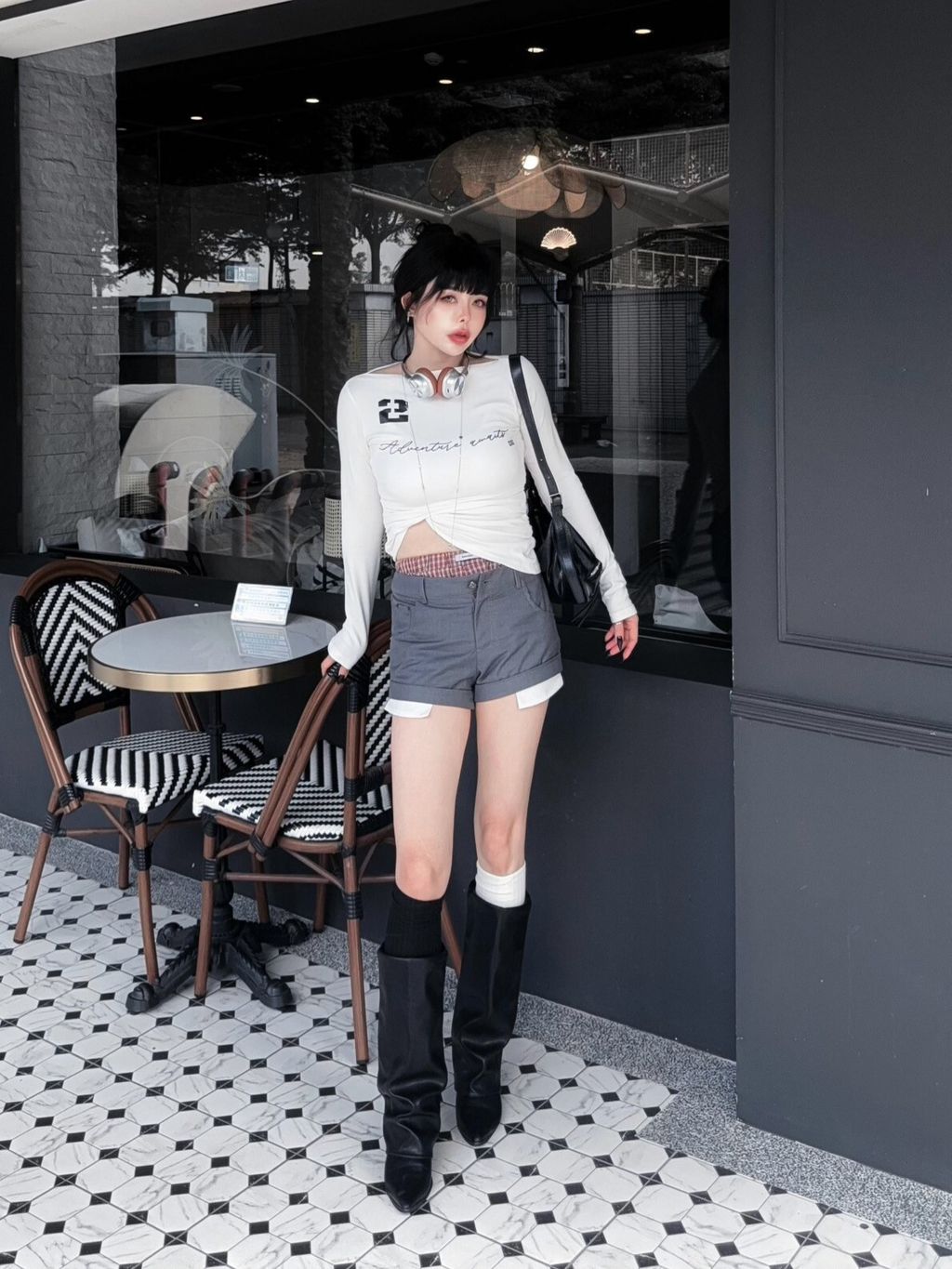 LINE_ALBUM_2026910_260910_49