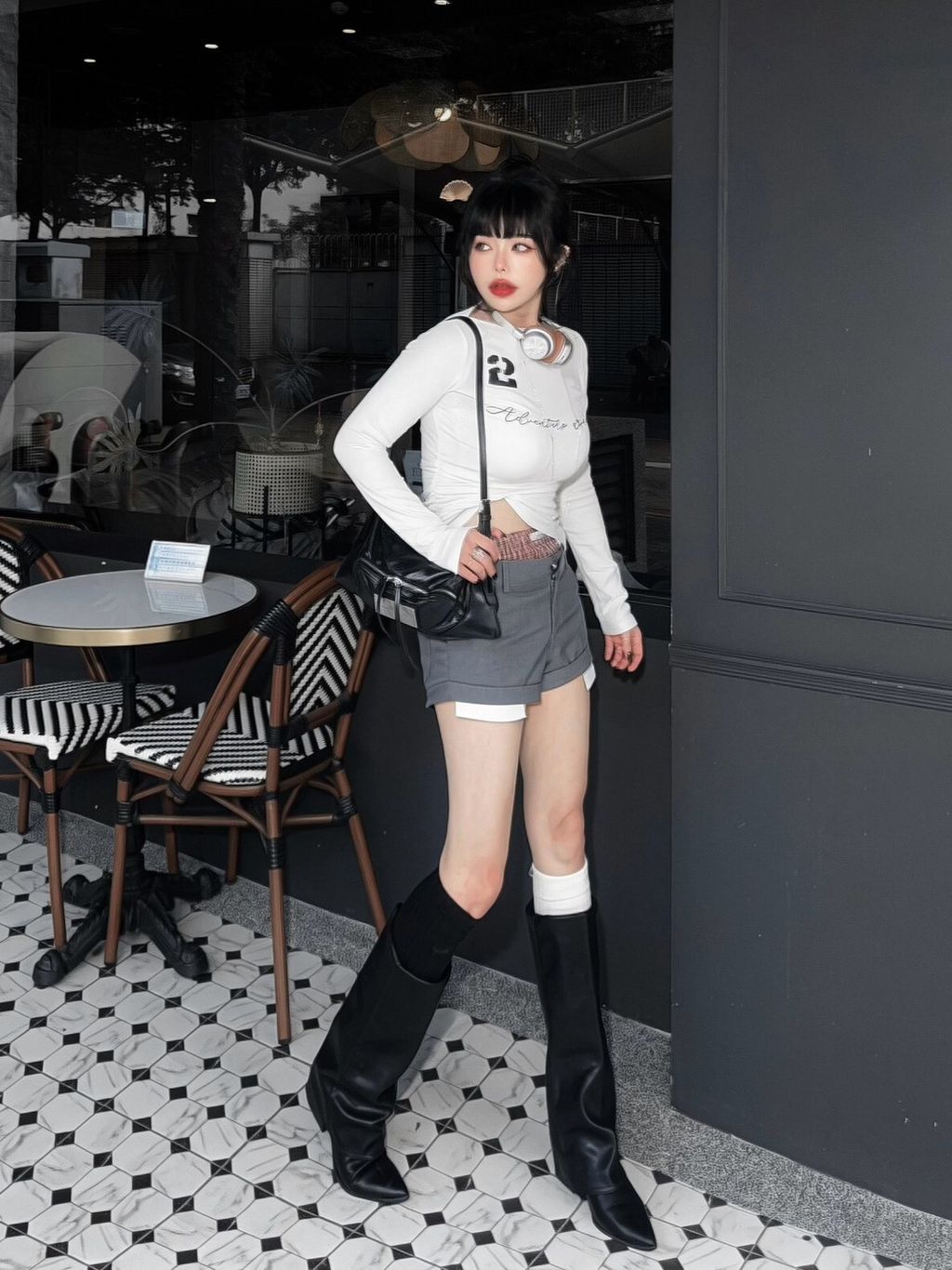 LINE_ALBUM_2026910_260910_50