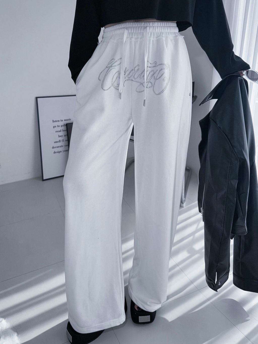 LINE_ALBUM_2026105_261019_53