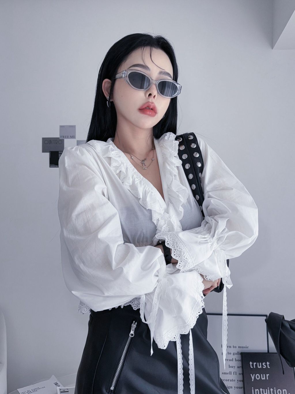LINE_ALBUM_2026105_261019_43