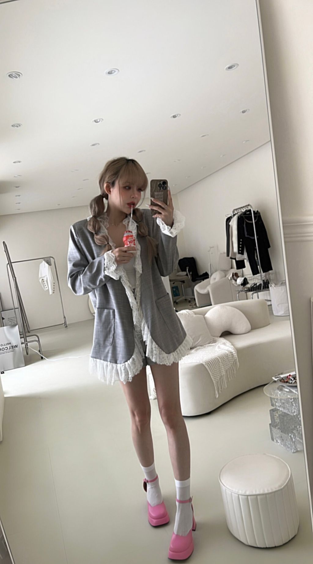 LINE_ALBUM_2023519_230519_39