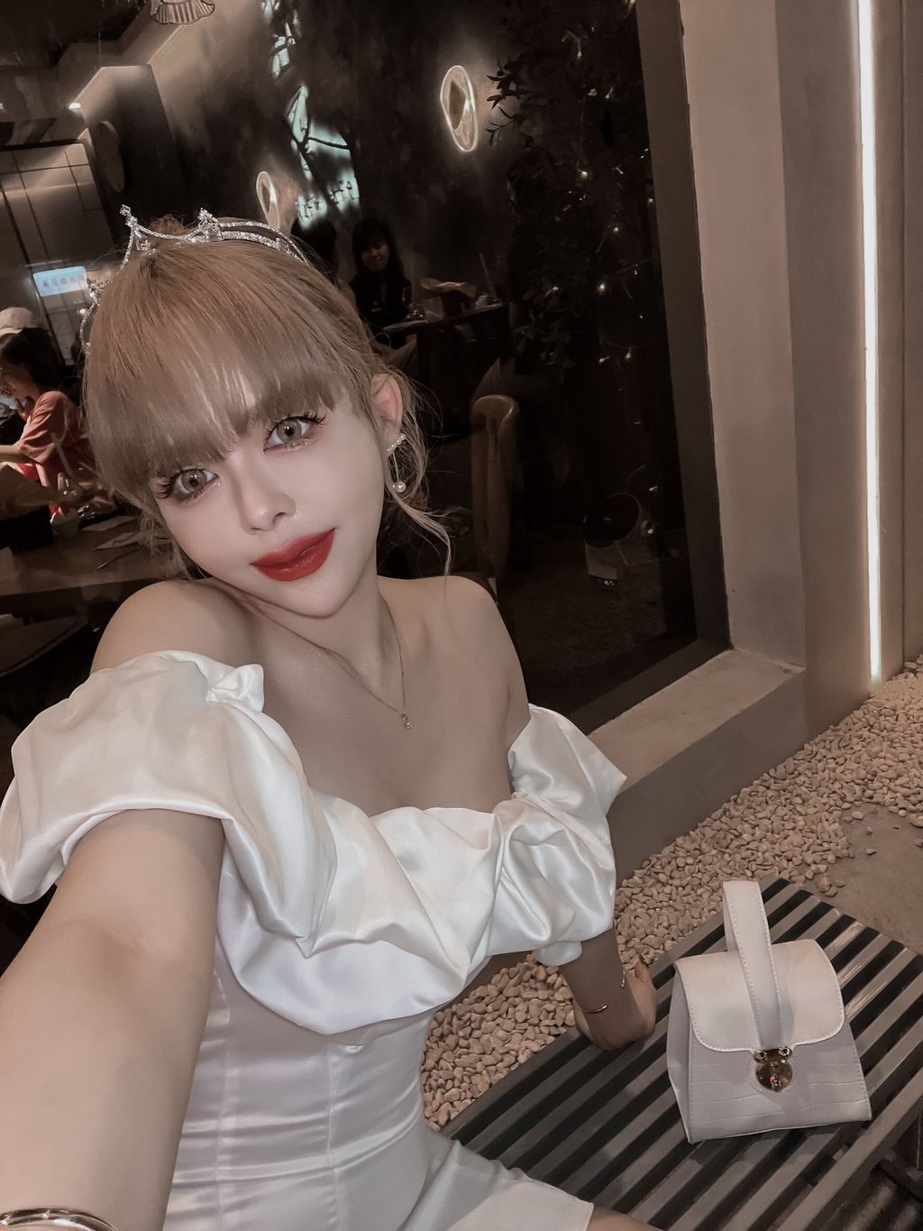 LINE_ALBUM_20230526_230528_20