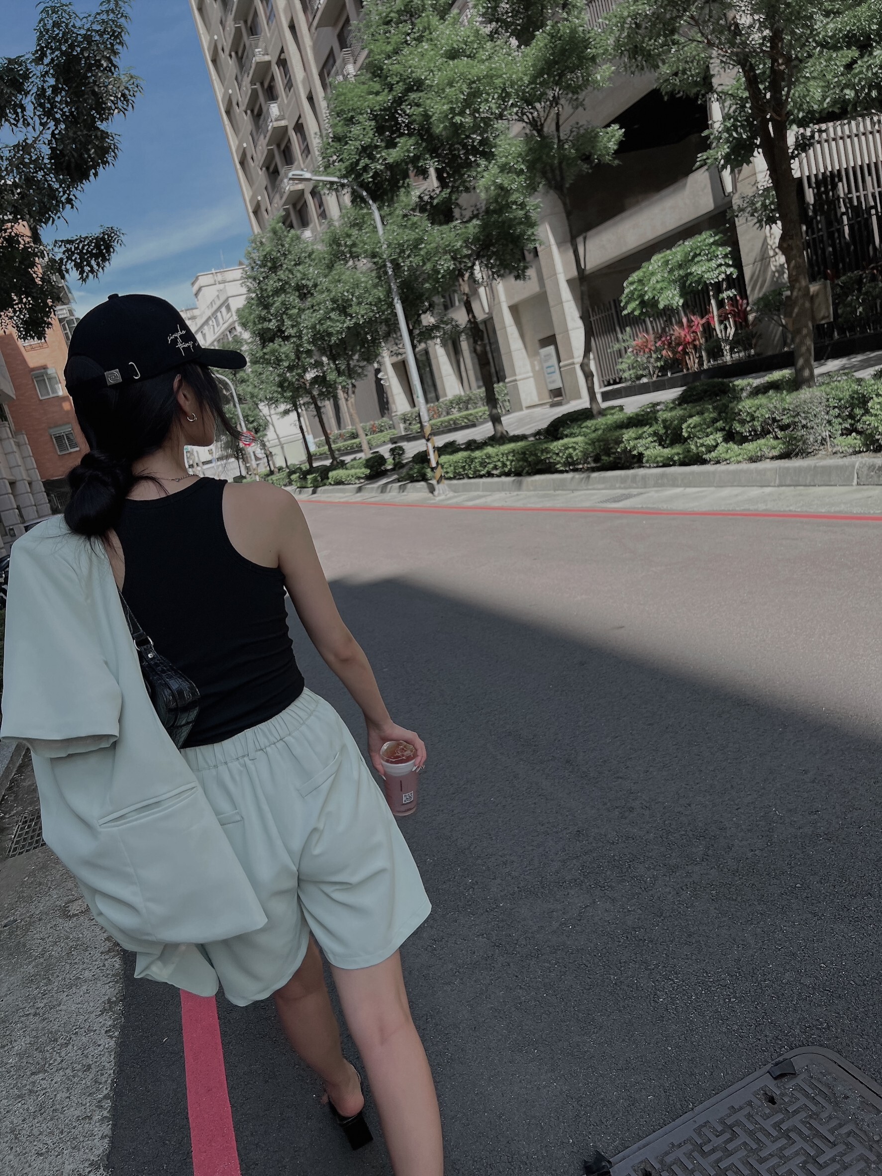 LINE_ALBUM_202394_230904_47