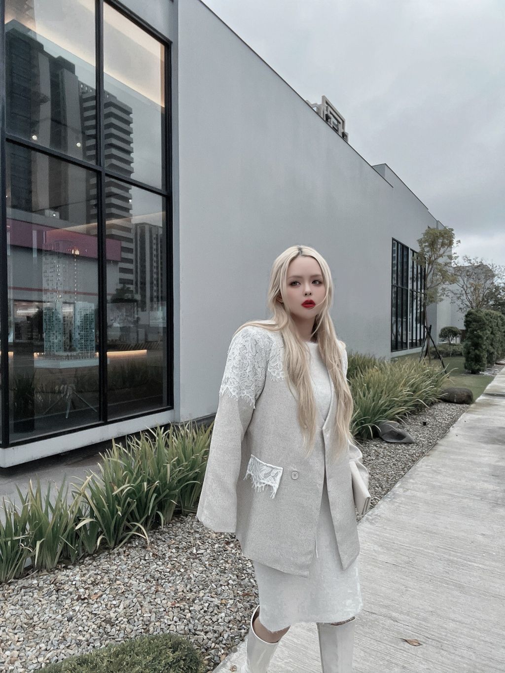 LINE_ALBUM_20241217_241217_31