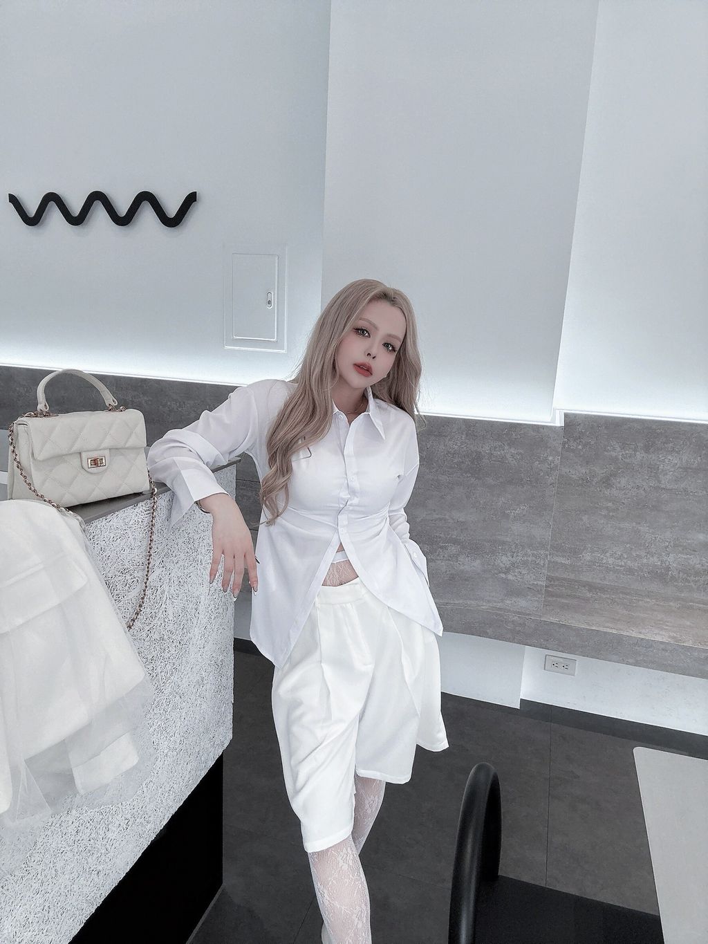 LINE_ALBUM_2025318_250319_116