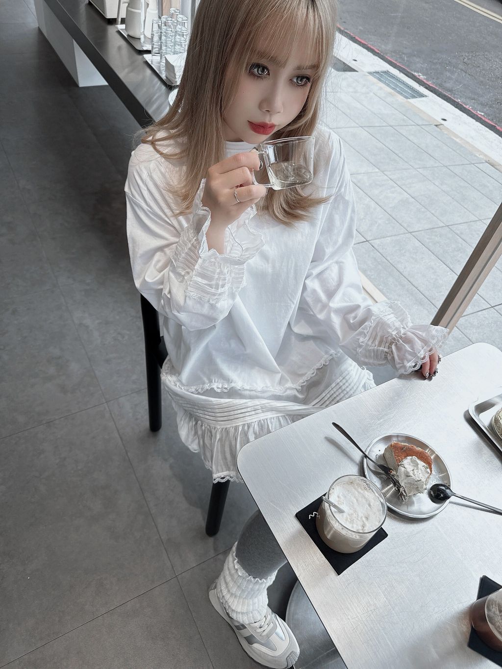 LINE_ALBUM_2025318_250319_133