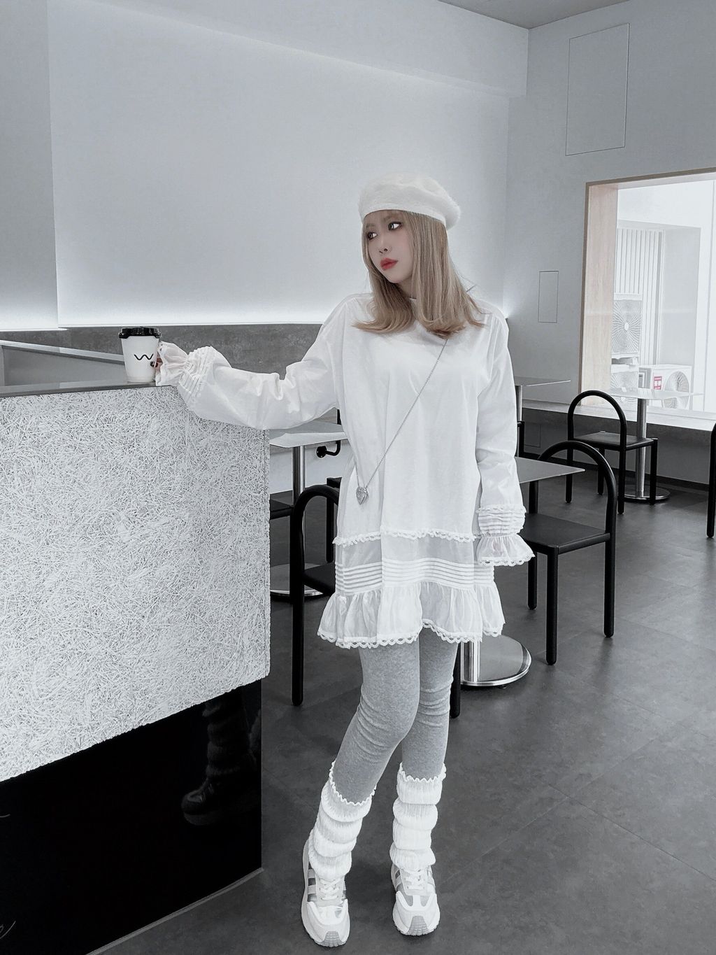 LINE_ALBUM_2025318_250319_146