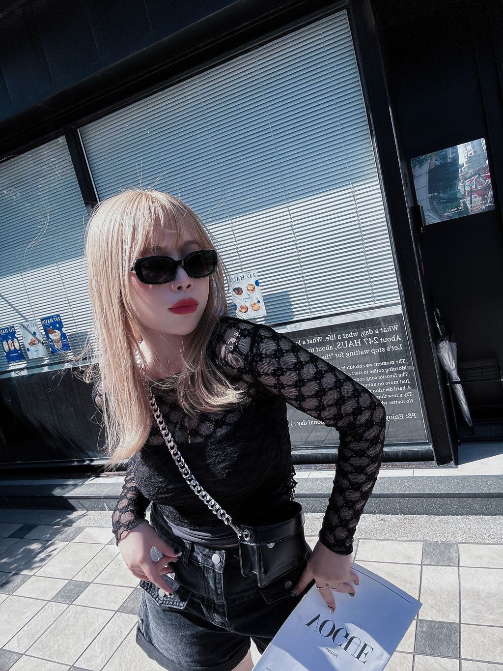 LINE_ALBUM_202556_250507_304