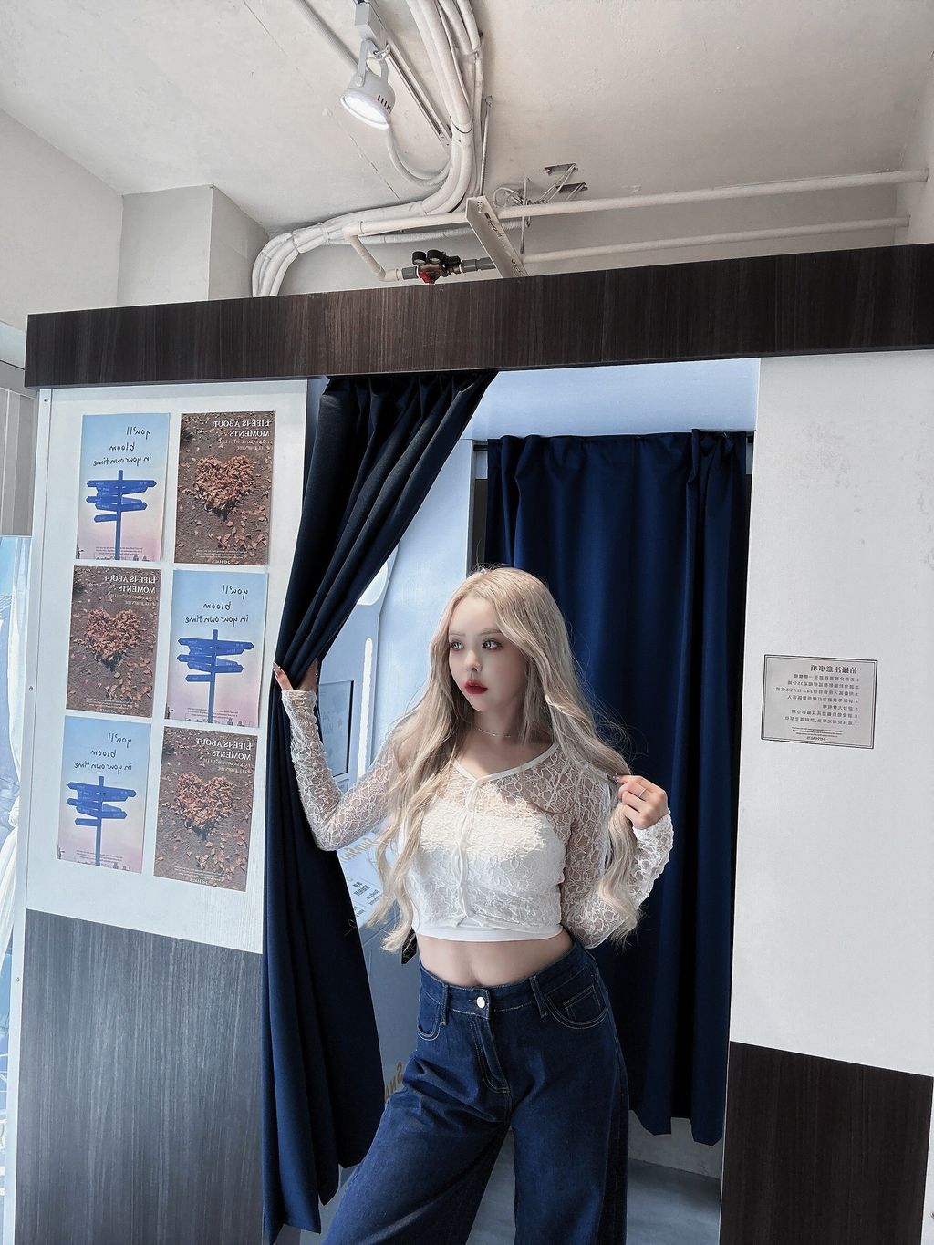 LINE_ALBUM_202556_250507_265