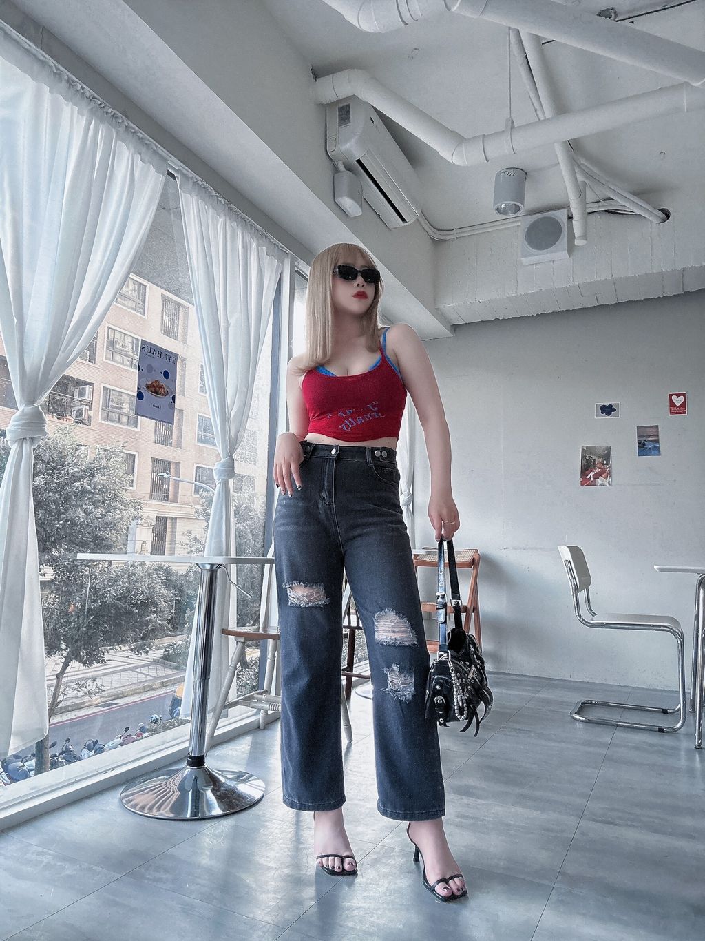 LINE_ALBUM_202556_250507_218
