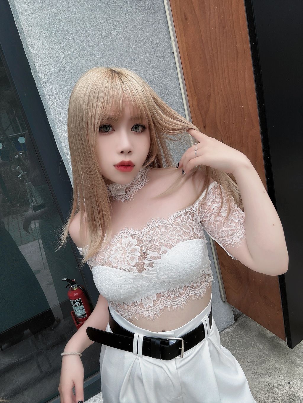 LINE_ALBUM_202556_250508_18