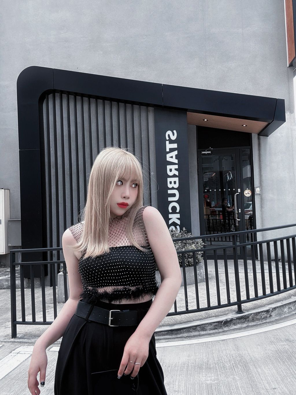 LINE_ALBUM_202556_250508_1