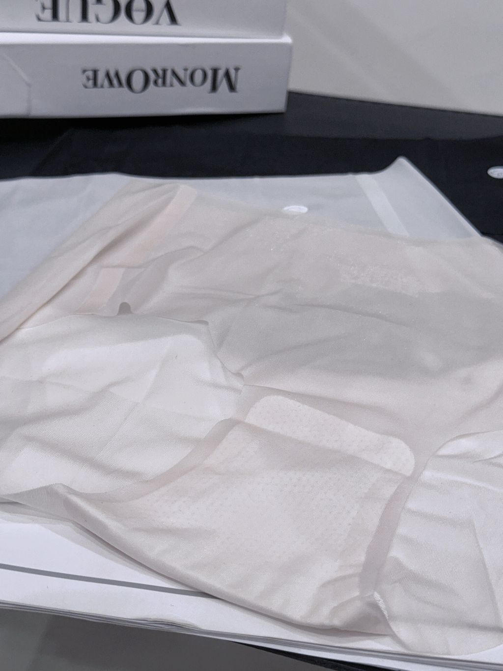 LINE_ALBUM_202565_250605_2
