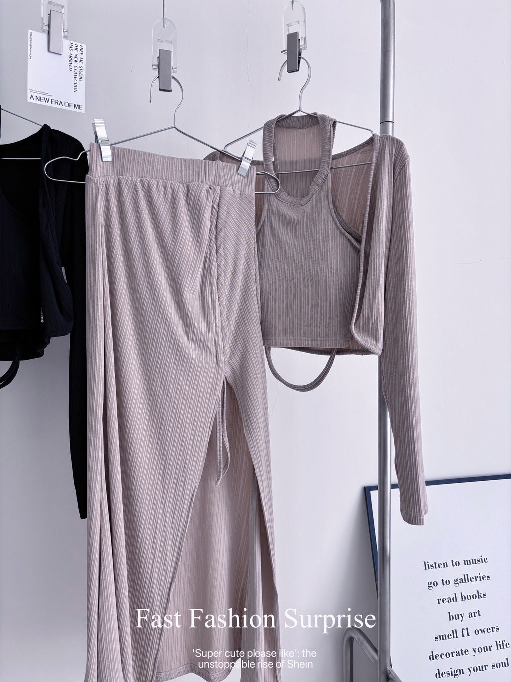 LINE_ALBUM_202586_250806_104