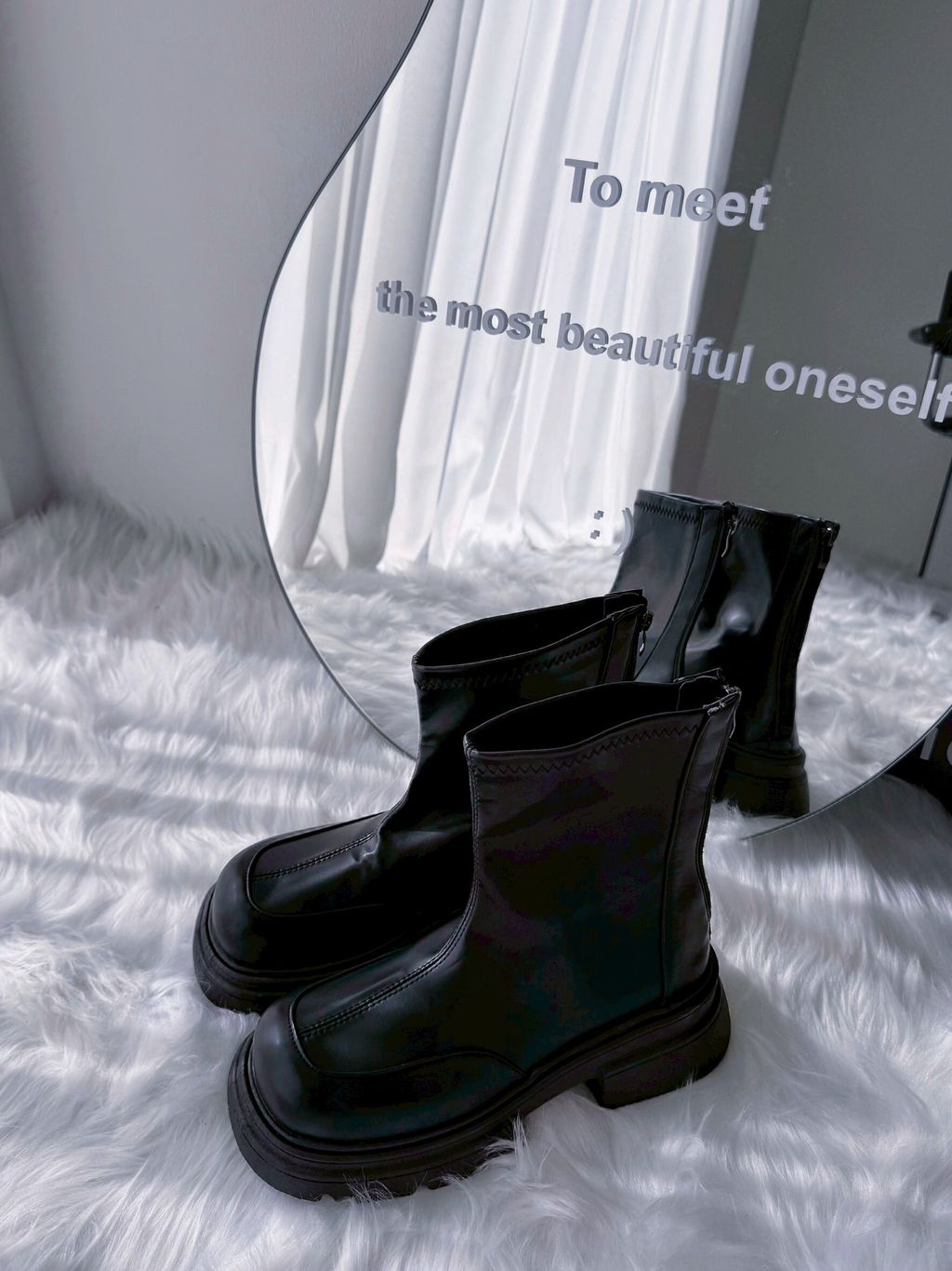 LINE_ALBUM_20251015_251015_122