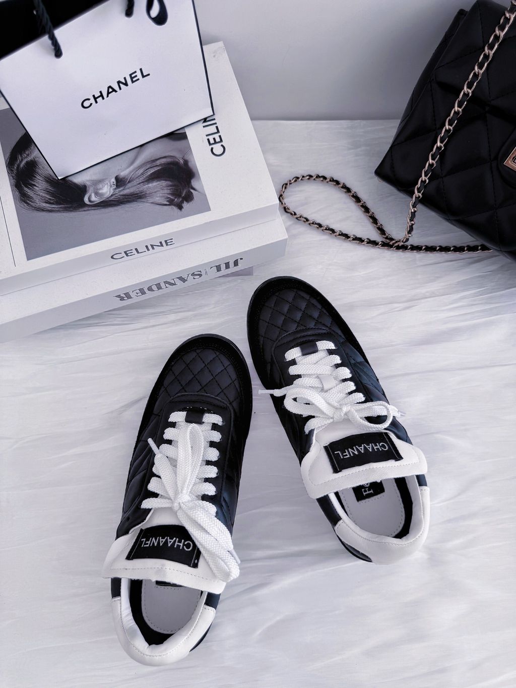 LINE_ALBUM_20251015_251015_108