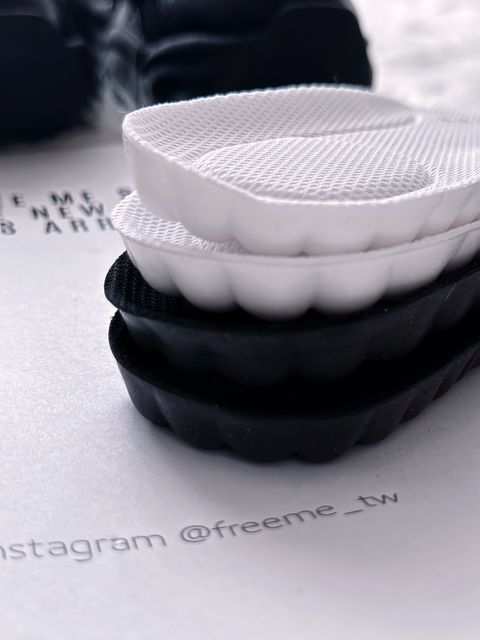 LINE_ALBUM_20251015_251015_33