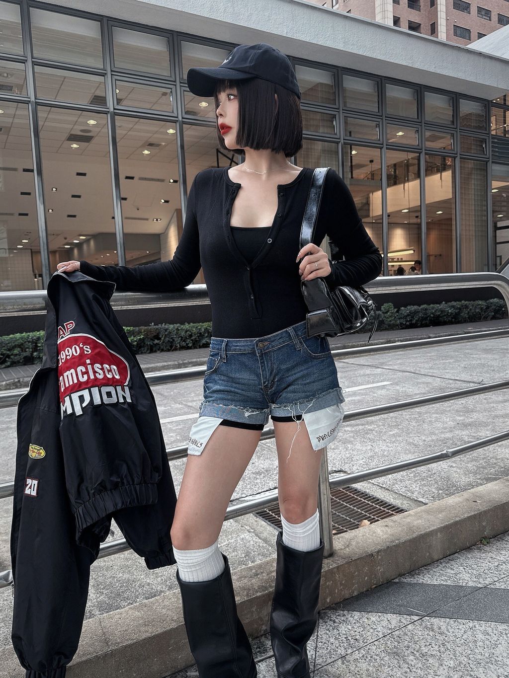 LINE_ALBUM_20251022_251022_57