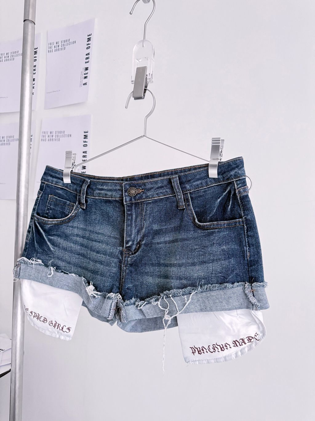 LINE_ALBUM_20251022_251022_146