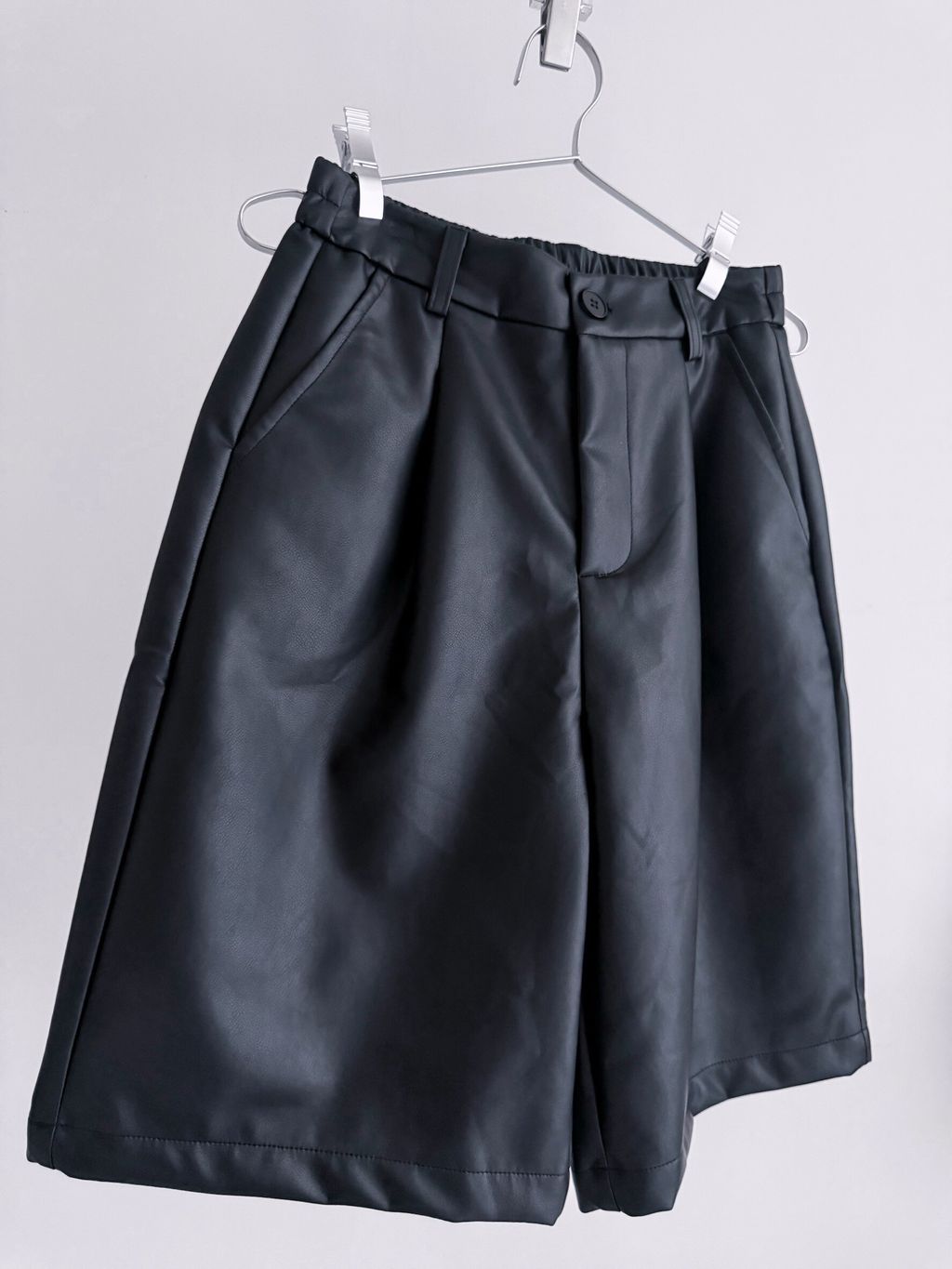 LINE_ALBUM_20251022_251022_130