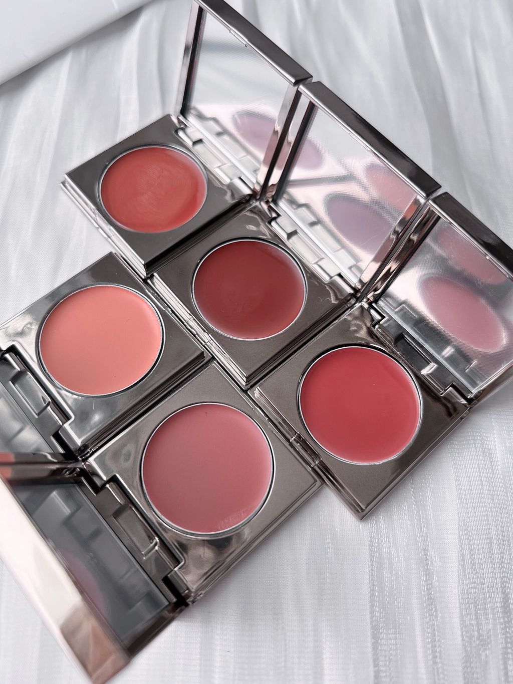 LINE_ALBUM_2025115_251105_139