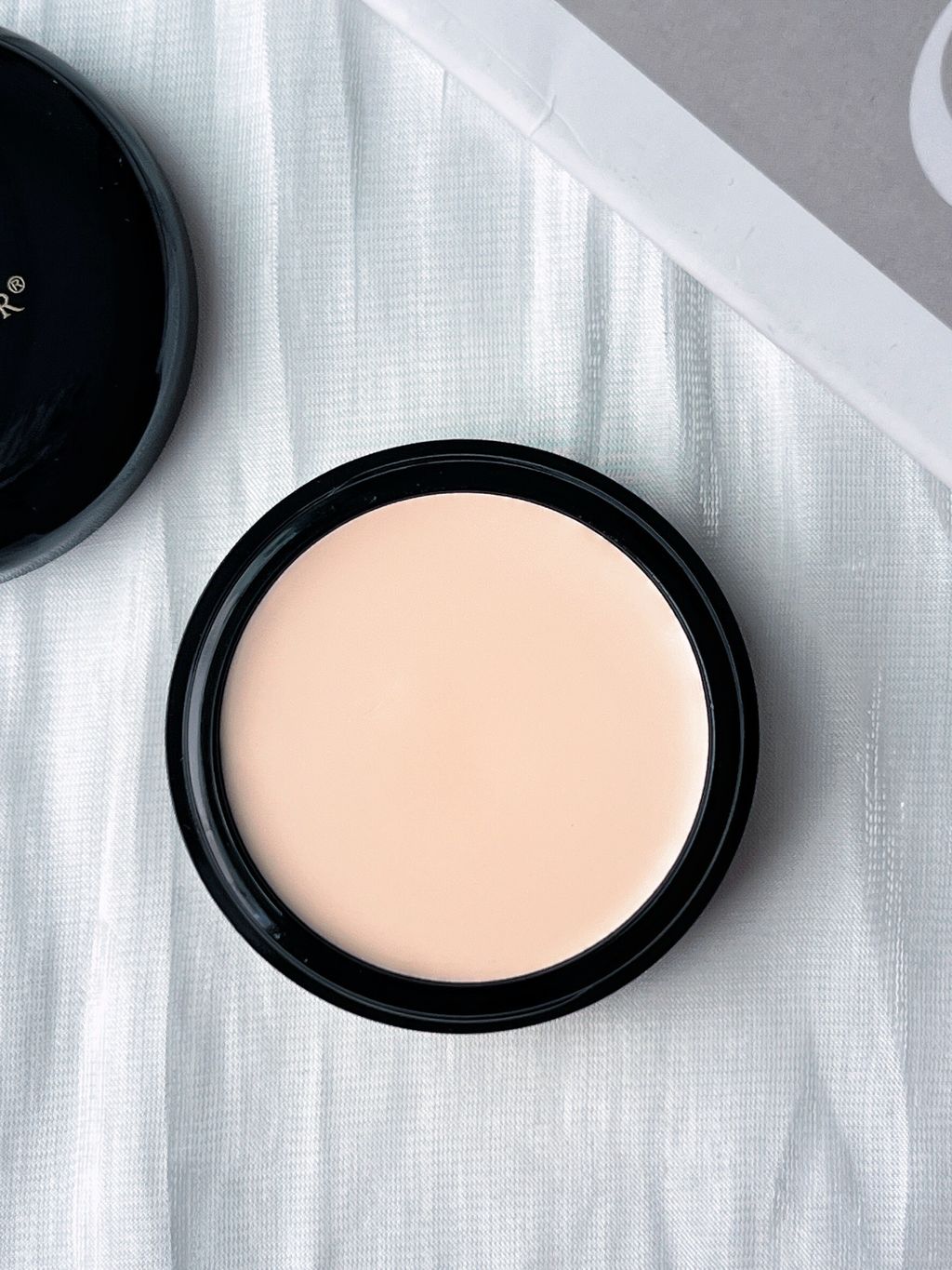 LINE_ALBUM_2025115_251105_129