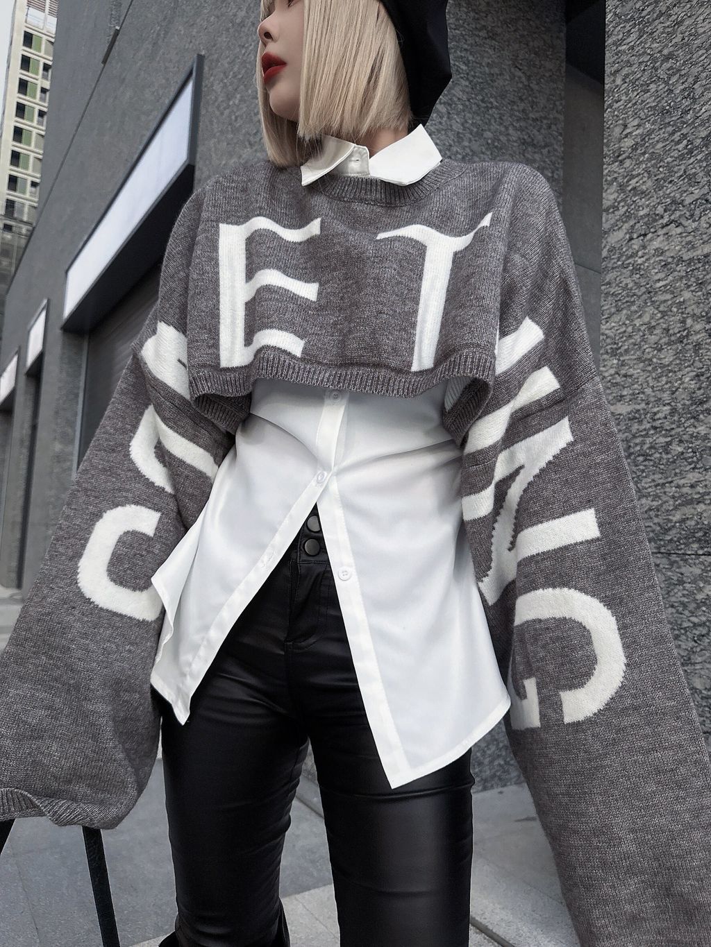 LINE_ALBUM_20251112_251112_127