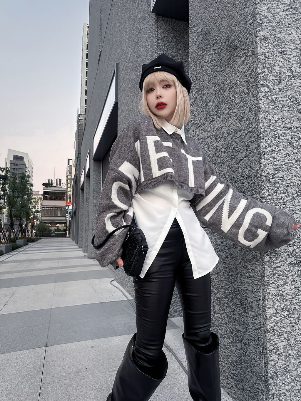 LINE_ALBUM_20251112_251112_128