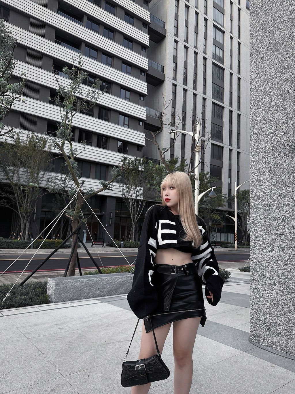 LINE_ALBUM_20251112_251112_140