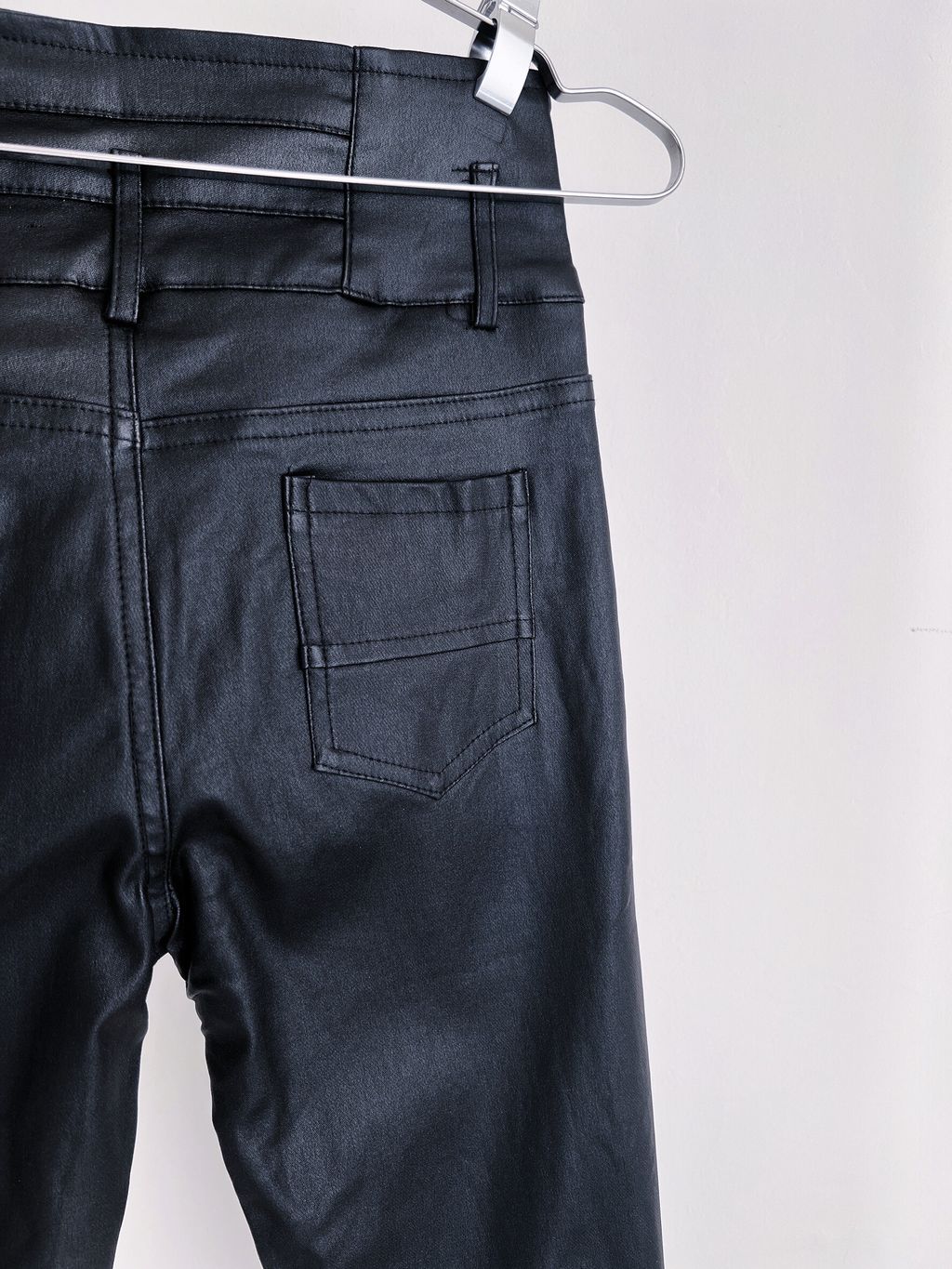 LINE_ALBUM_20251112_251112_41