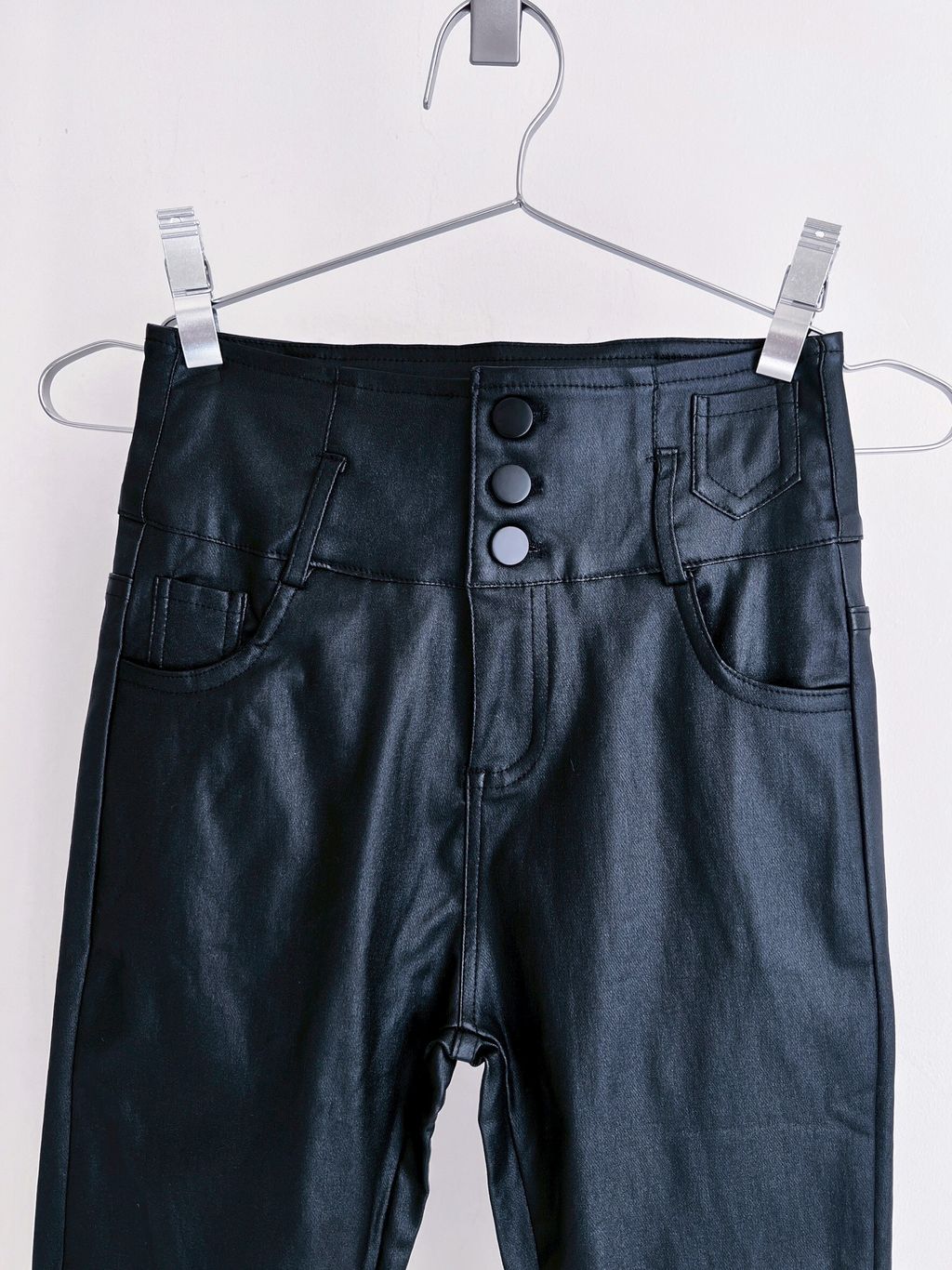 LINE_ALBUM_20251112_251112_42