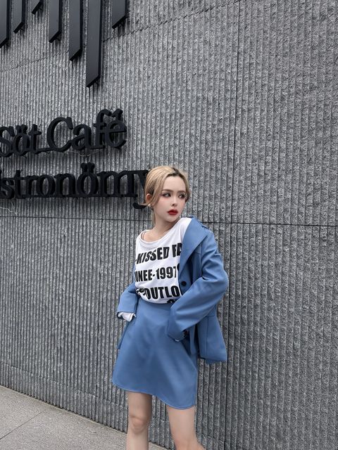 LINE_ALBUM_20251112_251112_109