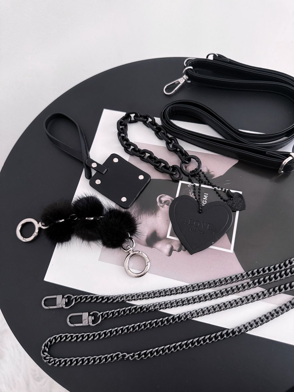 LINE_ALBUM_20251120_251120_42