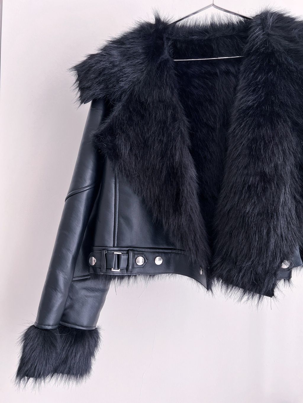 LINE_ALBUM_20251120_251120_123