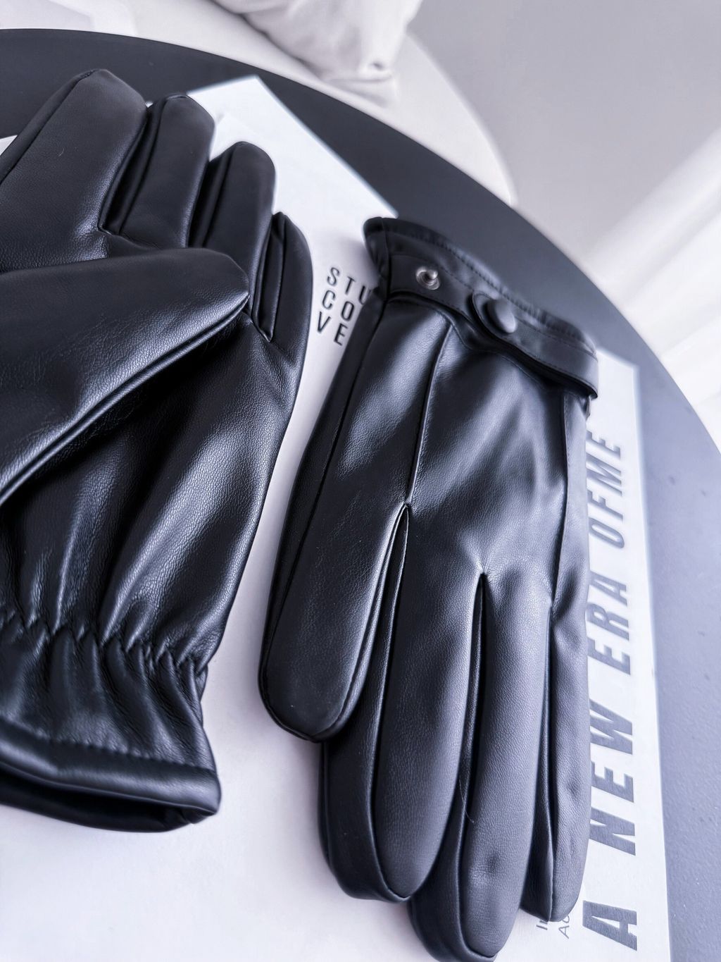 LINE_ALBUM_20251210_251210_94